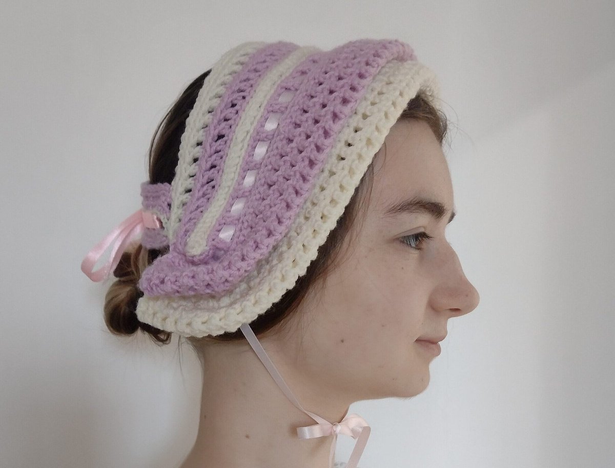 Knitting History Forum tweet media