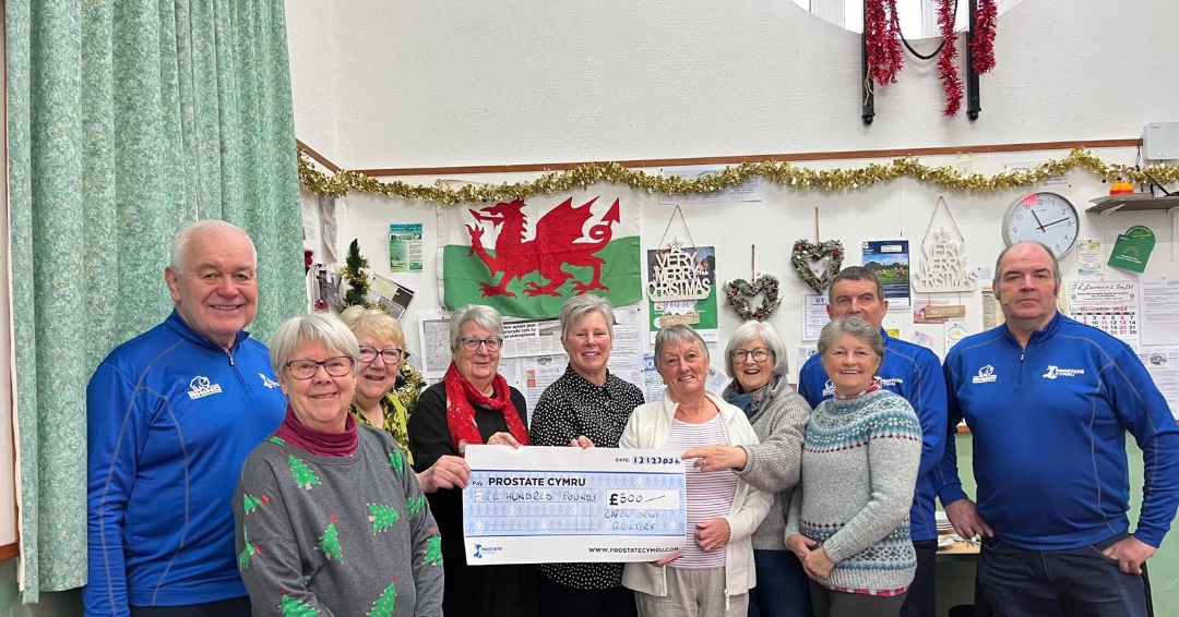Capel Dewi Quilters have fundraised £500 for Prostate Cymru!🎉

Their beautiful quilts, sold at Craft Fayres and Shows, along with raffles, help support multiple charities.

Diolch yn Fawr Iawn

#savethemalesinwales🏴󠁧󠁢󠁷󠁬󠁳󠁿💙