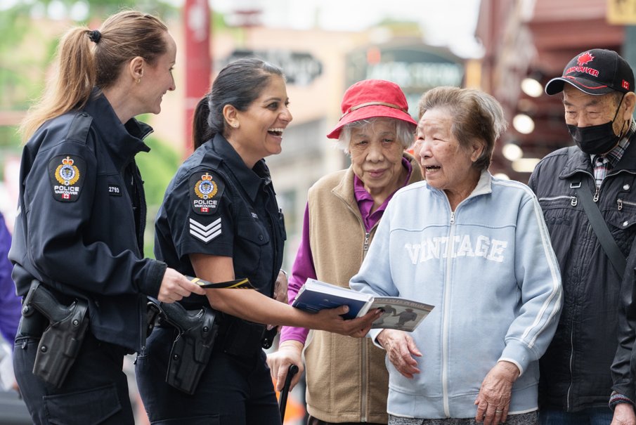 Vancouver Police Foundation (@vanpolicefnd) on Twitter photo Today, on National Law Enforcement Appreciation Day, we recognize and thank the dedicated <a href="/VancouverPD/">Vancouver Police</a> officers who help make Vancouver safer 💙
Your service makes a difference every day.
#ThankYouVPD #LawEnforcementAppreciationDay #MakingVancouverSafer Today, on National Law Enforcement Appreciation Day, we recognize and thank the dedicated <a href="/VancouverPD/">Vancouver Police</a> officers who help make Vancouver safer 💙
Your service makes a difference every day.
#ThankYouVPD #LawEnforcementAppreciationDay #MakingVancouverSafer