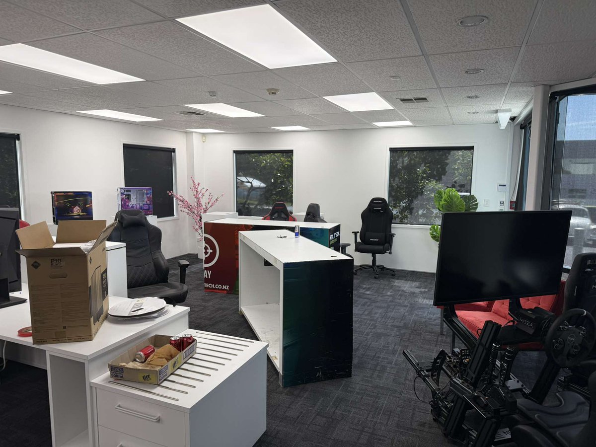 Just a reminder that we're closed until next Tuesday as we move into our new premises!
Don't worry - we're not going far! We'll be moving just 5 minutes away to Paul Matthews Rd!

ow.ly/SMSf50UCZx8