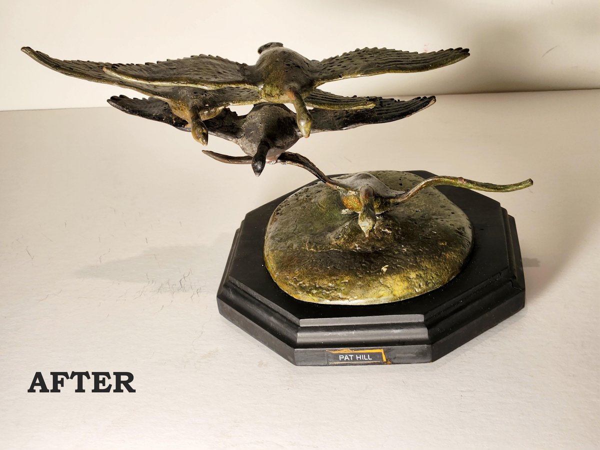 artofmarkmorris's tweet photo. Restoration (recently completed)  2025
Work completed at the request of the current owner.

Base repaired; glued, sanded, painted flat black
Broken bronze repaired with silver solder. https://t.co/wTDZsPd2oN