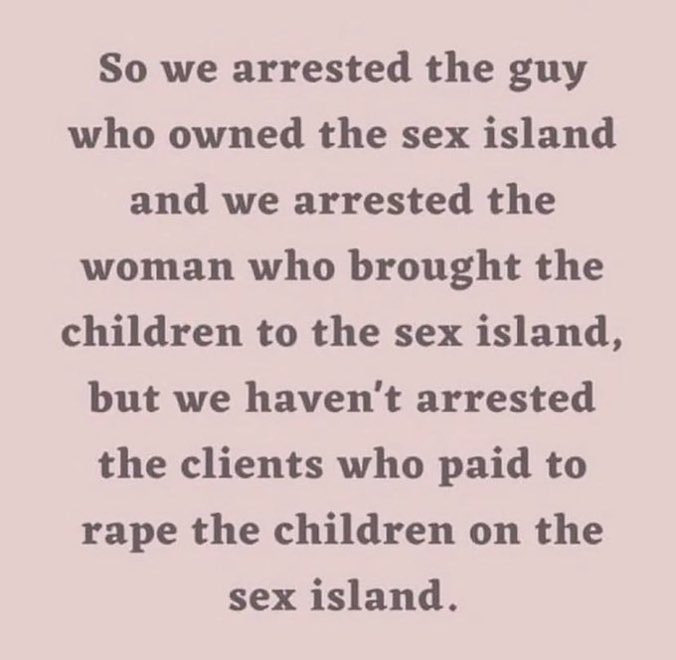 fedupMolly17's tweet image. Since we need a lot of clarity these days, this may help. #clientlist