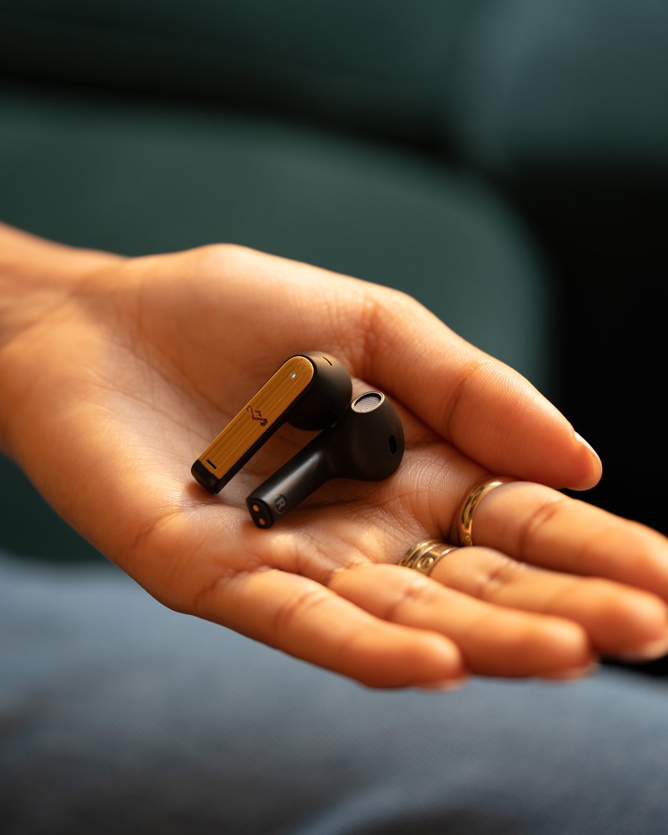 From morning commutes to late-night playlists, Zion earbuds are your go-to for sleek design and superior sound. ✨

#HouseofMarley
#ZionEarbuds

bit.ly/ZionEarbuds