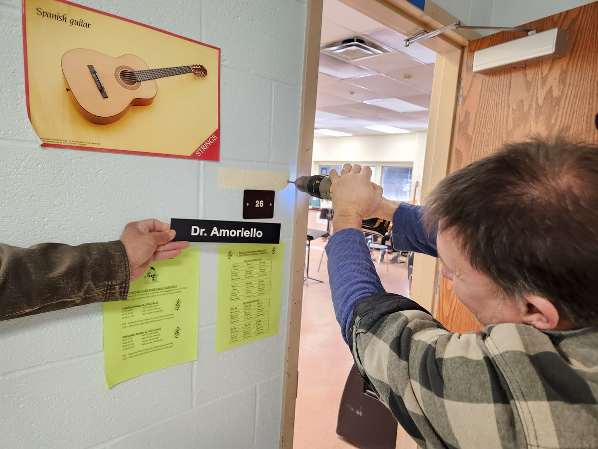 Dr. Thomas Amoriello 🎸 tweet media