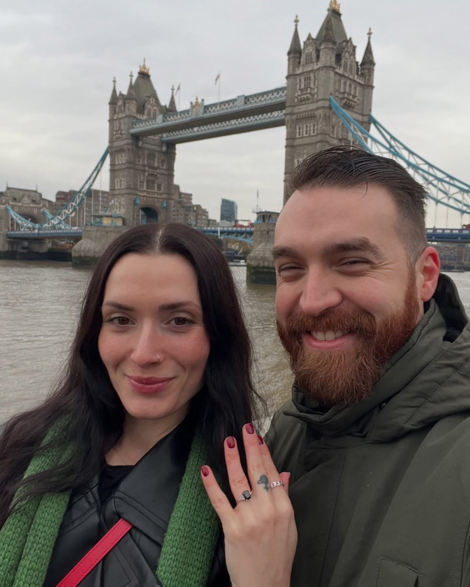 If you listened to everything <a href="/MattSaincome/">Matt Saincome</a> <a href="/enriqueabeyta/">Enrique Abeyta</a> @ <a href="/itsjustapanda/">it's just a panda</a> said during every edition of <a href="/hardmoneypod/">HardMoneyPod</a> &amp; @hardmoneymag you would be engaged and renting out both half’s of your duplex, sitting on TOPS MLB NFT’s, but instead you choose to be poor like <a href="/charliewrich/">Charlie Light</a>