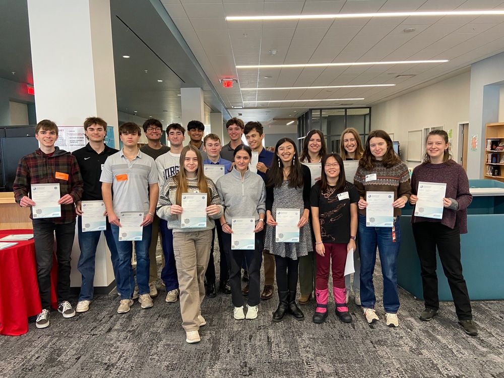 Class of 2024 IB Diploma Recipients Return to Celebrate Achievement fccps.org/o/mhs/article/…