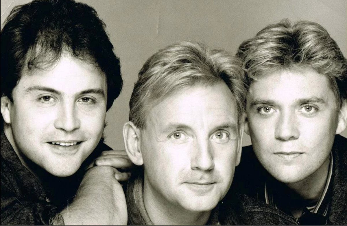 Stock Aitken Waterman have been awarded a heritage blue plaque.
The unveiling ceremony will take place at 2pm on Wednesday 22nd January at their former studios at The Vineyard, London.
<a href="/mikestockmusic/">Mike Stock</a> <a href="/SAW_MUSIC/">Stock Aitken Waterman</a> <a href="/PWLHitFactory/">PWL The Hit Factory</a> <a href="/matt_aitken25/">Matt Aitken</a> <a href="/PeteWatermanOBE/">Pete Waterman</a> <a href="/ClassicPopMag/">Classic Pop magazine</a>