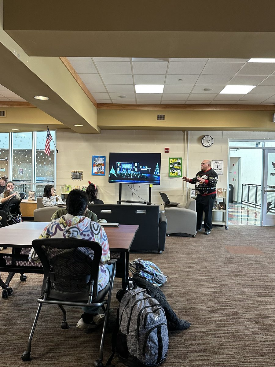sample3141's tweet photo. The Plains National Junior Honor Society invited Mr Greg Hormann to talk about how a small idea can grow into a huge community building project! It was fascinating to hear from how he and his family bring joy and help others. https://t.co/oWBRqCucQF @PlainsFirebird1 https://t.co/jtbxRBeTbC