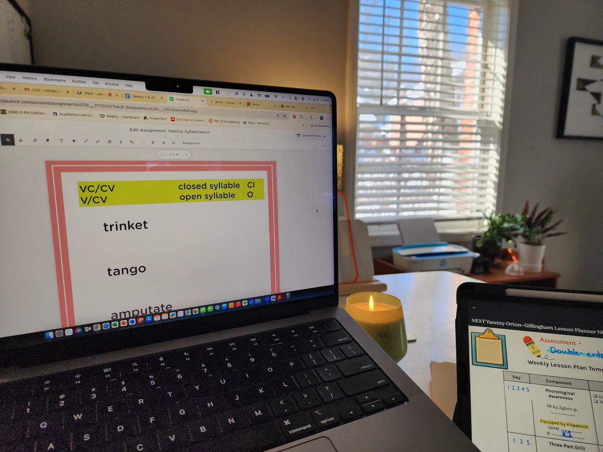 mnm12's tweet photo. So many students have come online for their lessons on snow days. I'm so impressed with them and their work! https://t.co/Ow1YLyxydH