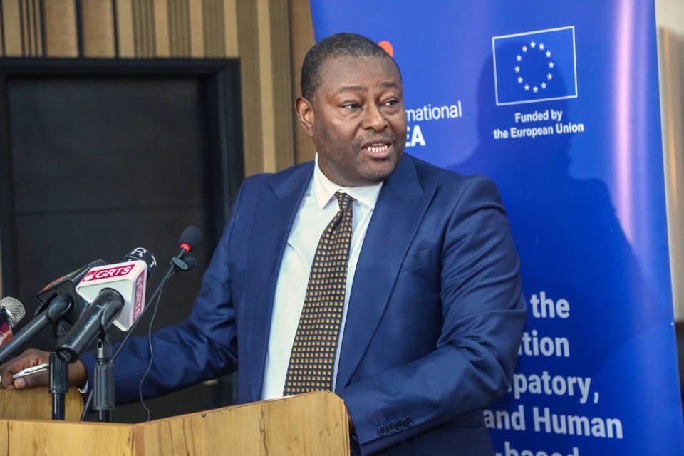 muhamedemell's tweet image. @NHRCGambia today concluded a two-day public consultation on Business and Human Rights (8-9 January 2025) with support from  @Int_IDEA and the European Union under the #EUCODE project. Glad to have supported this important activity as a #rapporteur.
#BHR #NationalActionPlan