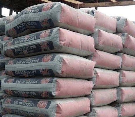Dr_Pharouk's tweet photo. You can only PICK ONE thing from this list  👀👀

Frame 1 - 60 million Naira
Frame 2 - House in Lekki 
Frame 3 - 200 bags of cement 
Frame 4 - 200 Bags of Rice https://t.co/SIMJ8w3mkg