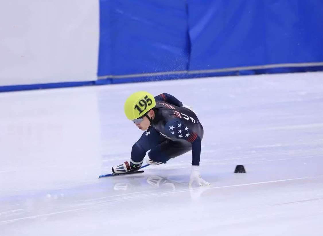Elmbrook Schools (@elmbrookschools) on Twitter photo Last weekend, <a href="/BCHS_SDE/">Brookfield Central HS 🇺🇸</a>'s Aidan Liu participated in the 2025 US Short Track Speedskating Junior Championships held in SLC & placed Top 4 among all American Juniors, giving him the spot to represent Team USA at the 2025 World Junior Championships! Great job usspeedskating.org/news/2025/janu… Last weekend, <a href="/BCHS_SDE/">Brookfield Central HS 🇺🇸</a>'s Aidan Liu participated in the 2025 US Short Track Speedskating Junior Championships held in SLC & placed Top 4 among all American Juniors, giving him the spot to represent Team USA at the 2025 World Junior Championships! Great job usspeedskating.org/news/2025/janu…