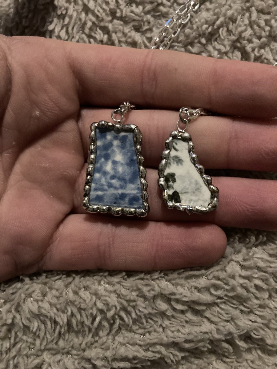 doing Research and it seems car polish is one of the best ways to bring solder to a really nice shine!! comparison with the polished on the left and unpolished on the right- bit of a subtle difference but the extra work is worth it!!