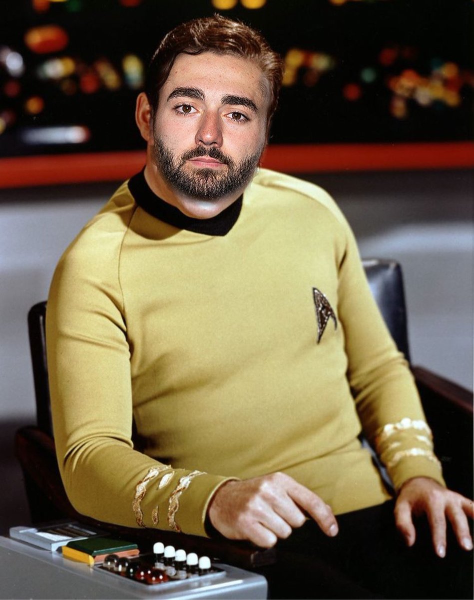 evathirtynine's tweet photo. captain kirk????
#MANEBB https://t.co/x0ZiuFQp2V