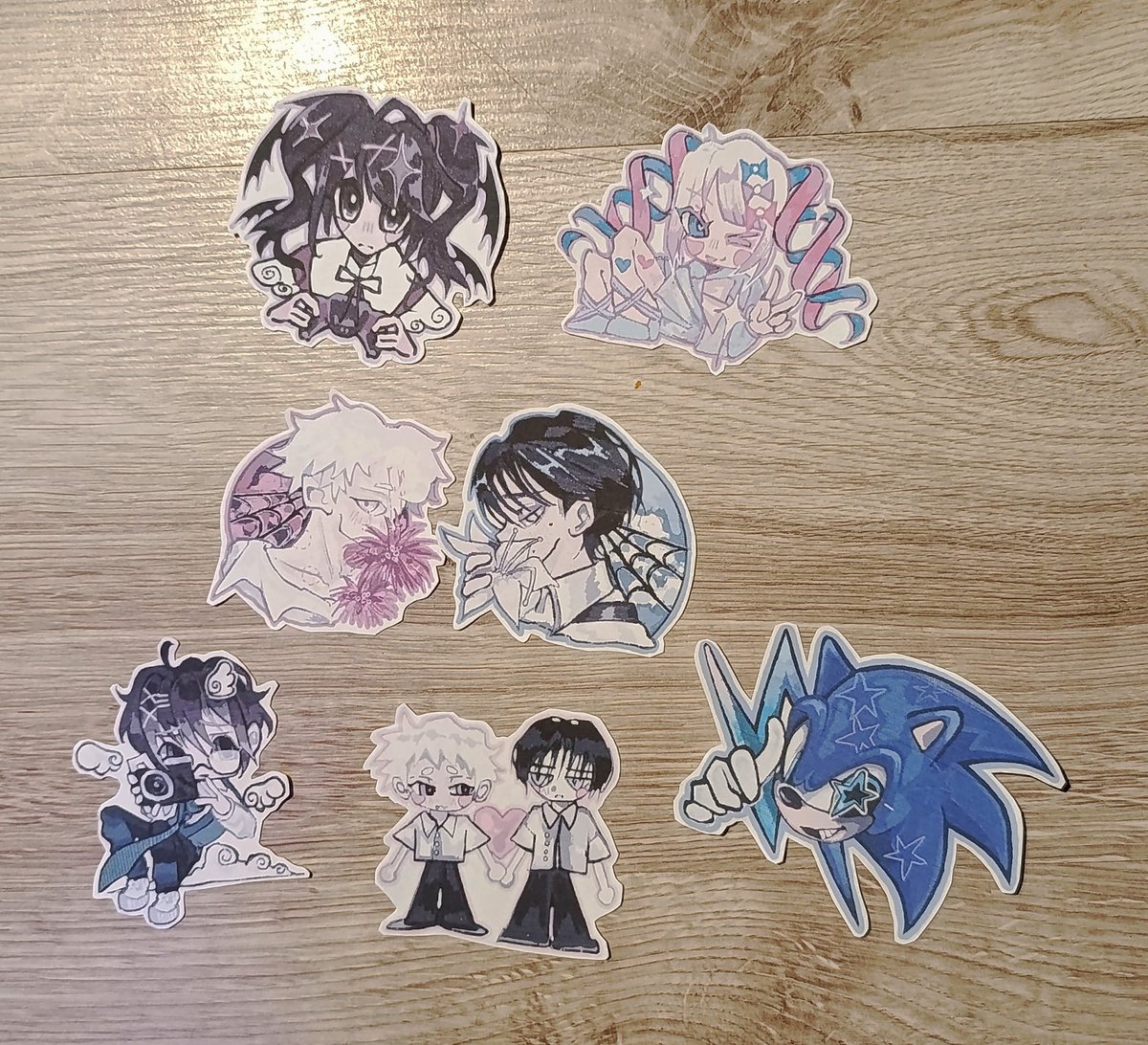 duckl4mar's tweet photo. the quality is not the best buuut still its my first time making stickers! lmk in dm if someone's interested! may post in on vinted later too #artshare #stickermaker #nso #tshd #litc :DD https://t.co/XSXcIsSTgy