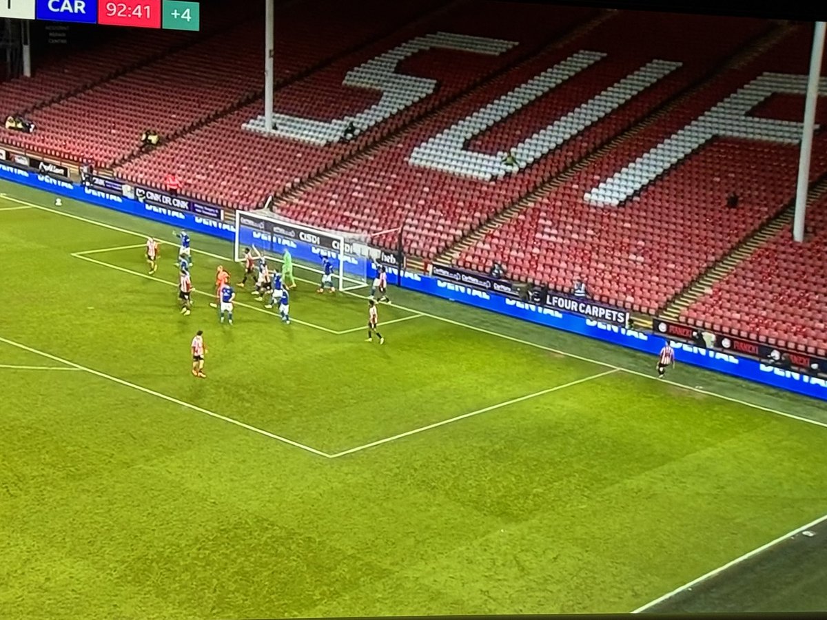 izzyslovenian's tweet image. The magic of the cup at Sheffield United.

It’s easy to criticise your own fans.. but it’s not like there is a hotbed of football everywhere else. UTB