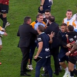 ESTE TÍO ES MI PADRE