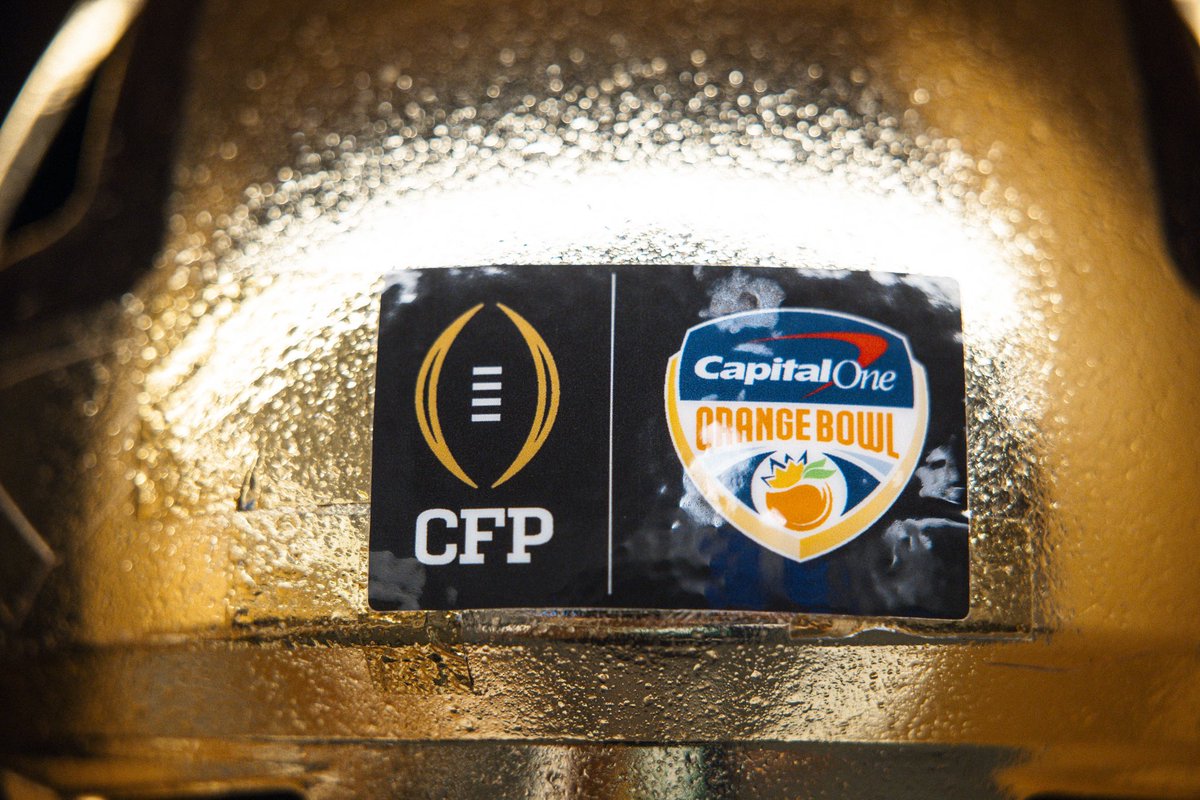 Gearing up for the Orange Bowl 🍊☘️

#GoIrish