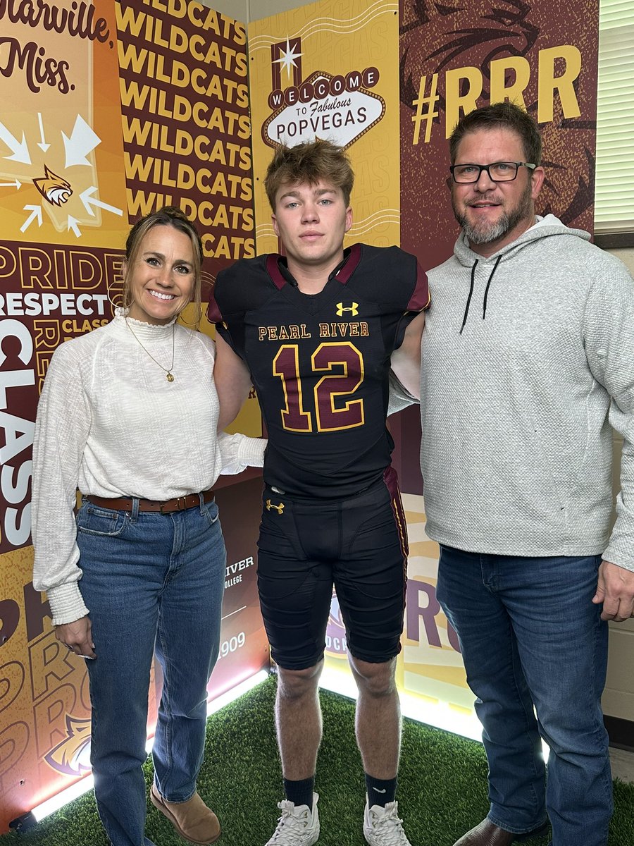 cayman (@caymantapper) on Twitter photo After a great conversation with <a href="/CoachSmith_PRCC/">Seth Smith</a> I am blessed to receive an offer from Pearl River CC!!!
<a href="/CraigBowman2/">Craig Bowman</a> <a href="/wpg_coach_rip/">๐๐จ๐๐๐ก ๐๐ฒ๐๐ง ๐๐ข๐ง๐๐ฌ๐๐ฒ</a> <a href="/JUCOFFrenzy/">JUCO Football Frenzy</a> <a href="/NextLevelHawks/">Hartfield Academy Next Level Hawks</a> <a href="/HA_Hawks_FB/">๐๐ฎ๐ฟ๐๐ณ๐ถ๐ฒ๐น๐ฑ ๐๐ผ๐ผ๐๐ฏ๐ฎ๐น๐น</a> <a href="/PrepRedzoneMS/">Prep Redzone Mississippi</a> <a href="/MacCorleone74/">Rion (Ree-un) Young</a> After a great conversation with <a href="/CoachSmith_PRCC/">Seth Smith</a> I am blessed to receive an offer from Pearl River CC!!!
<a href="/CraigBowman2/">Craig Bowman</a> <a href="/wpg_coach_rip/">๐๐จ๐๐๐ก ๐๐ฒ๐๐ง ๐๐ข๐ง๐๐ฌ๐๐ฒ</a> <a href="/JUCOFFrenzy/">JUCO Football Frenzy</a> <a href="/NextLevelHawks/">Hartfield Academy Next Level Hawks</a> <a href="/HA_Hawks_FB/">๐๐ฎ๐ฟ๐๐ณ๐ถ๐ฒ๐น๐ฑ ๐๐ผ๐ผ๐๐ฏ๐ฎ๐น๐น</a> <a href="/PrepRedzoneMS/">Prep Redzone Mississippi</a> <a href="/MacCorleone74/">Rion (Ree-un) Young</a>