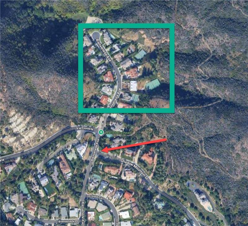kidsnoopy's tweet photo. @Harryknows27 @jawsforthewyn That’s the area of Bienveneda I was asking about (green). Hoping they have survived. The red arrow is the gate you are referring to?

I’ve been watching aerial footage all morning from news helicopters and none of them will pan this far north of the devastation. https://t.co/GNv6FuVfMC