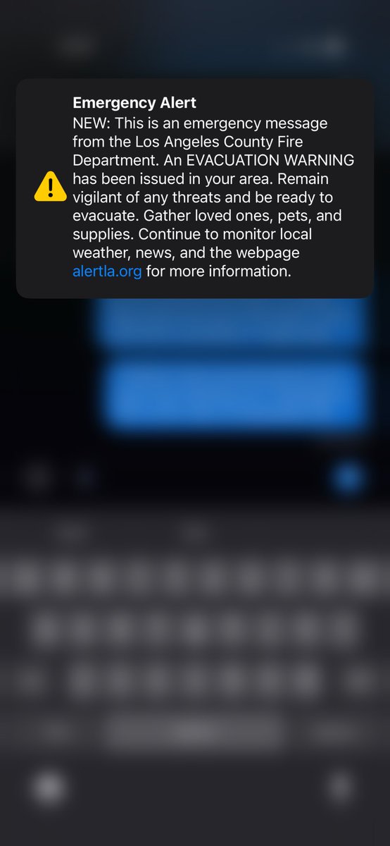 Bill Melugin tweet media