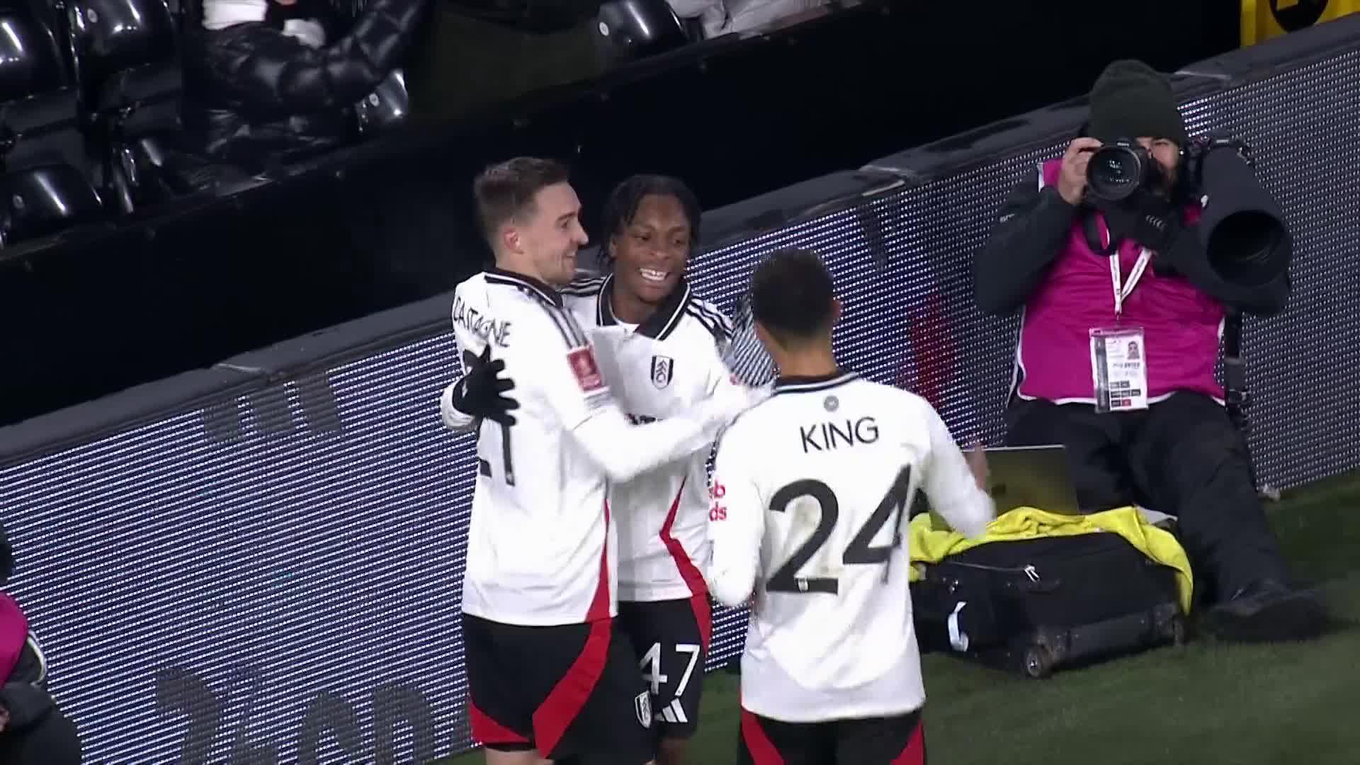 Fantastic wing-play by Martial Godo, followed by a strong header from Timothy Castagne for @FulhamFC 🙌#EmiratesFACup