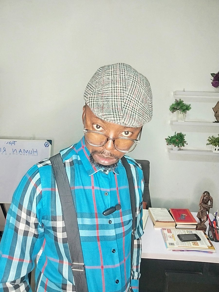 chatwithjoseph's tweet photo. Hahaha...Uncle Joe is getting ready for class...

Who is ready to enter the human rights classroom?

#Uncejoeclass #BOOMchallenge #viralvideochallenge https://t.co/IXdPdSwpHk