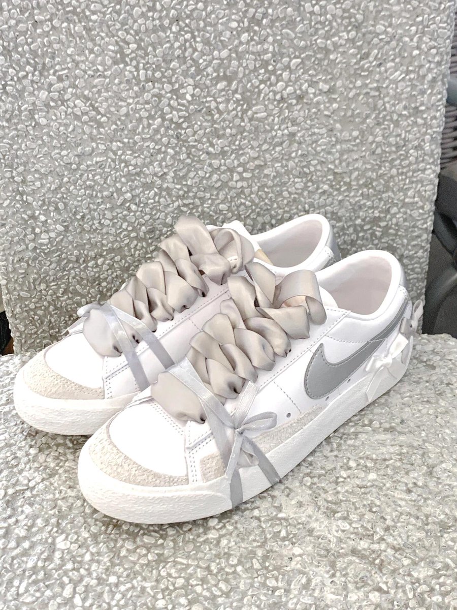 juliapage523's tweet photo. The precious item I wanted has arrived✨👟 https://t.co/Absmg1hCNL