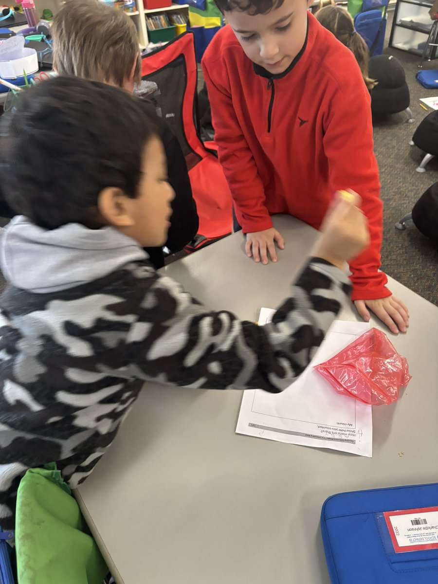 Mathematicians collaborating to count large collections of objects! <a href="/CCSD59/">CCSD59</a> <a href="/D59Byrd/">Admiral Byrd Elementary</a> #d59learns