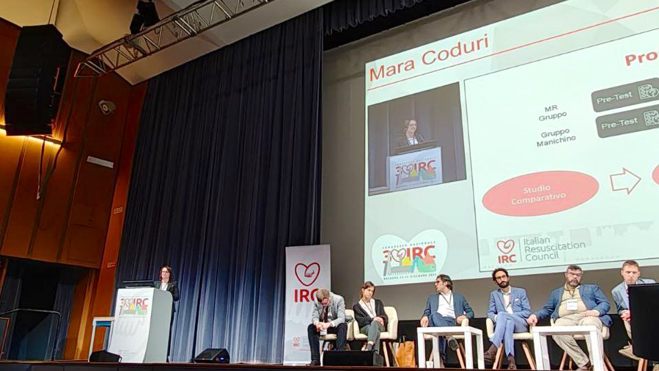 NeuroLab UniGe (@neurolabunige) on Twitter photo We proudly share that <a href="/MaraCoduri/">Mara Coduri</a> was among the finalists of <a href="/ircouncil/">Italian Resuscitation Council</a> #YoungResearcher #award! #bioengineering #healthcareSimulation #newbornResuscitation #MR #VR We proudly share that <a href="/MaraCoduri/">Mara Coduri</a> was among the finalists of <a href="/ircouncil/">Italian Resuscitation Council</a> #YoungResearcher #award! #bioengineering #healthcareSimulation #newbornResuscitation #MR #VR