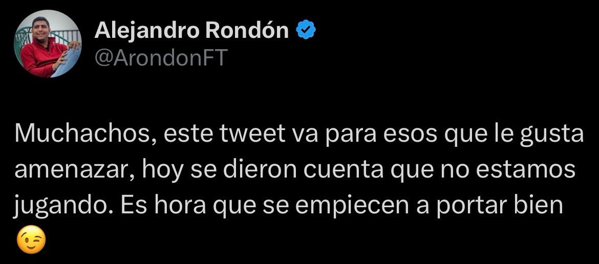 vloonk's tweet photo. Su nombre es Alejandro Rondón, sobrino de Diosdado Cabello Rondón, ministro del Interior de la dictadura chavista.

Estas han sido algunas de sus publicaciones jactándose del secuestro de María Corina Machado por parte de la tiranía de Nicolás Maduro. https://t.co/mFWJTNcRRK