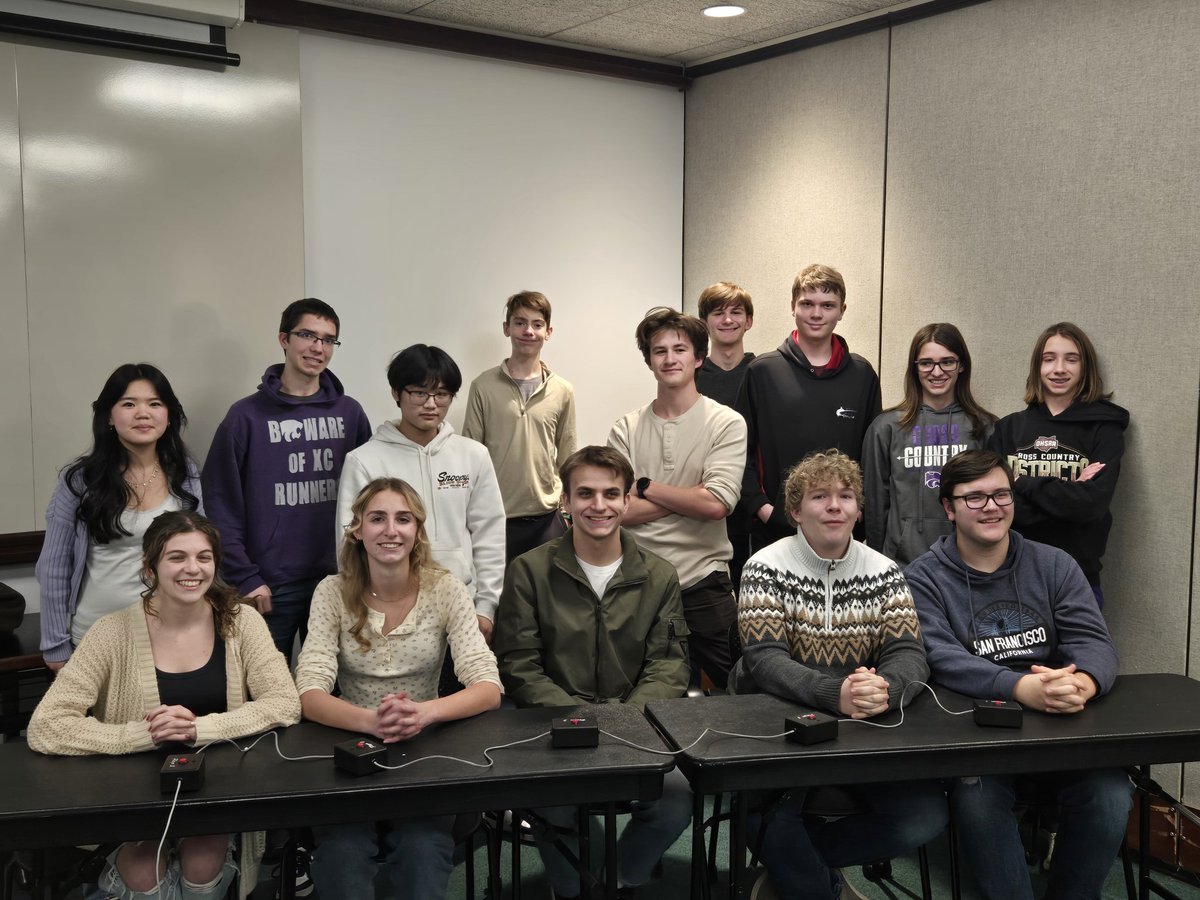 We had a tough first march falling to Brookside 51-43 but the team played great!

Looking forward to seeing this group grow this season!

I'm grateful for our great fan support!