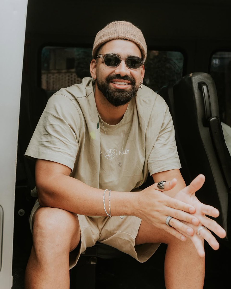 dilsinho's tweet photo. e tome estrada 🤘🏽 https://t.co/0cI0GVqwgY