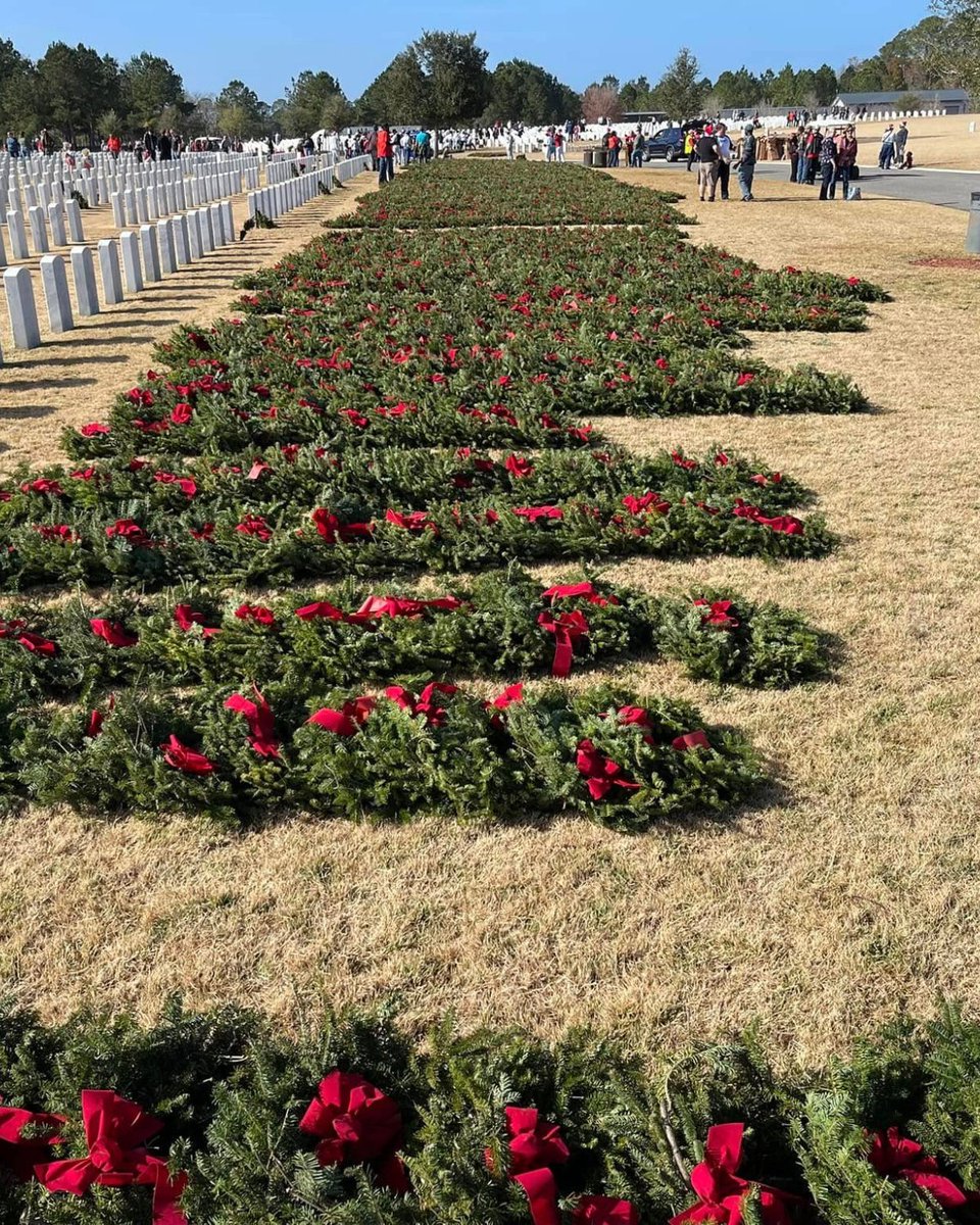 During Wreaths Across America Day, 21,000 wreaths were placed to remember and honor those who served. A heartfelt thank you to Travis Padgett and his Silver Bullet for making this tribute even more special.