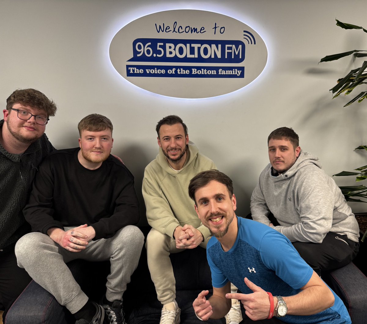 Bobby McLellan (@bobbymclellansj) on Twitter photo Wow. Wow. Wow.
What a few hours that was - they say never meet your hero’s but Adam Le Fondre is an exception.
Staying behind and talking all things Bolton Wanderers I felt like a 10 year old all over again. What an absolute legend the lad is.
<a href="/HarlanBroadcast/">Harlan Dane Fallon 📻📺</a> some pull that Wow. Wow. Wow.
What a few hours that was - they say never meet your hero’s but Adam Le Fondre is an exception.
Staying behind and talking all things Bolton Wanderers I felt like a 10 year old all over again. What an absolute legend the lad is.
<a href="/HarlanBroadcast/">Harlan Dane Fallon 📻📺</a> some pull that