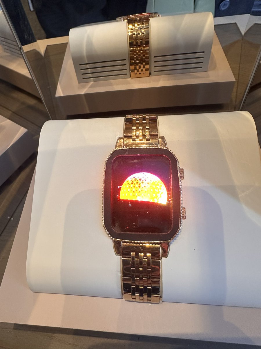 Ross Young tweet media