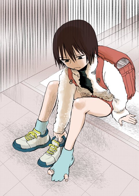 おはようございます
これから家を出るみなさん
靴下に穴はあいていませんか? 