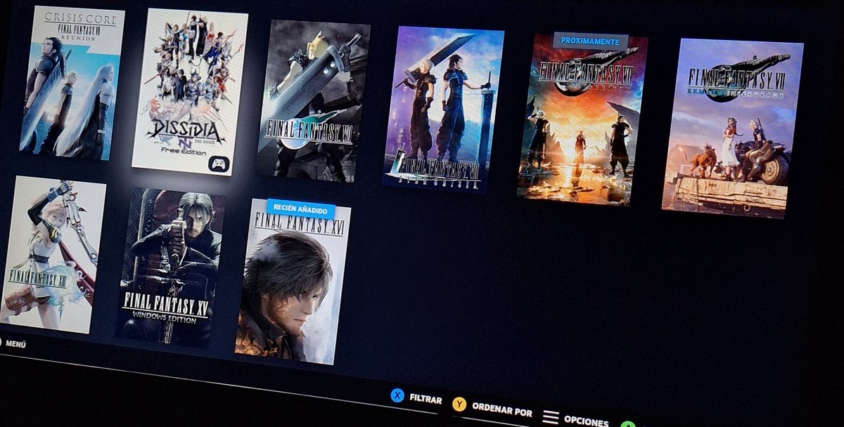 desfasadaa's tweet image. Is the cure to female loneliness playing final fantasy?