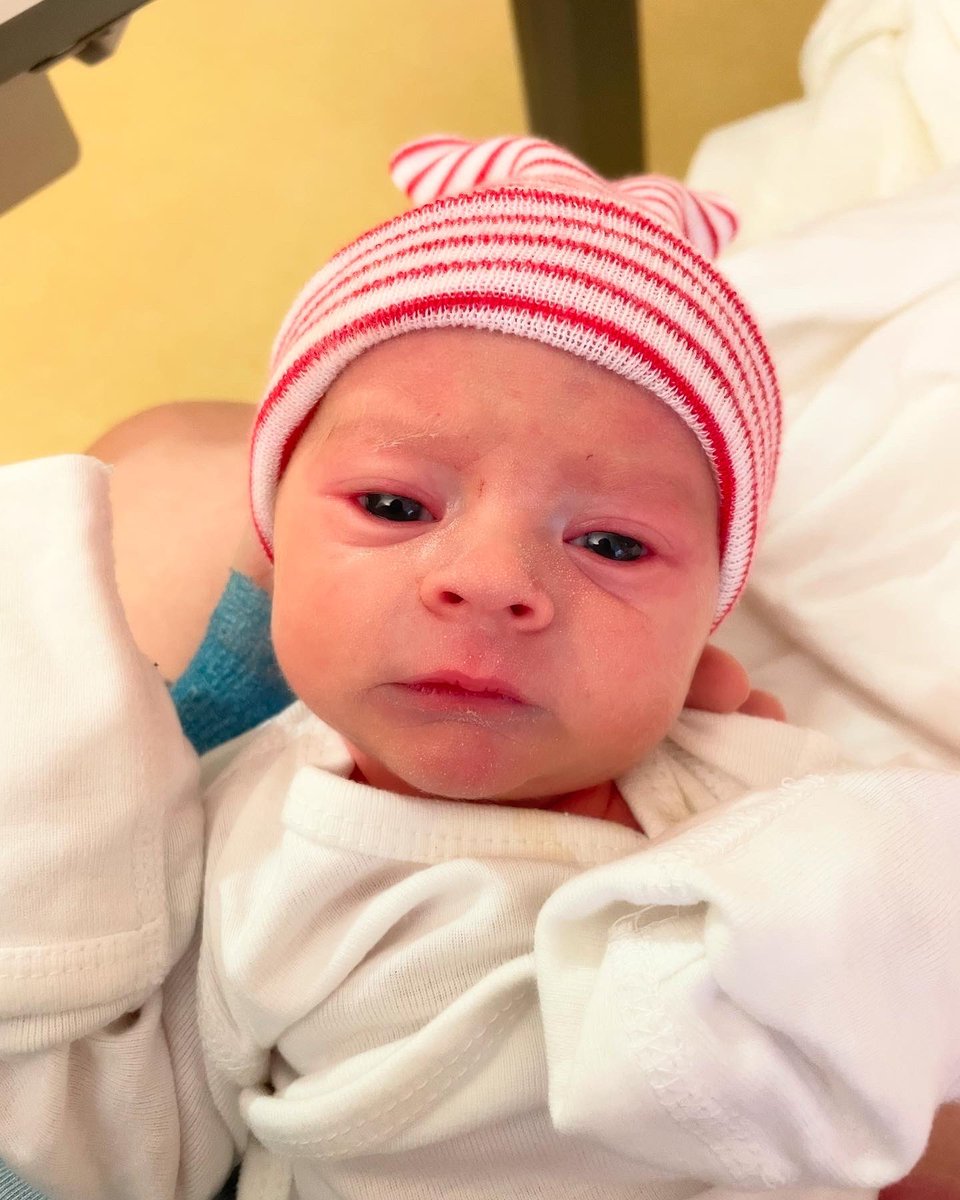 my biggest blessing has finally arrived!!

✨ Liam Ray Jensen Snow ✨
01/09/25
3:44 AM
4 Ibs 13 oz 19in