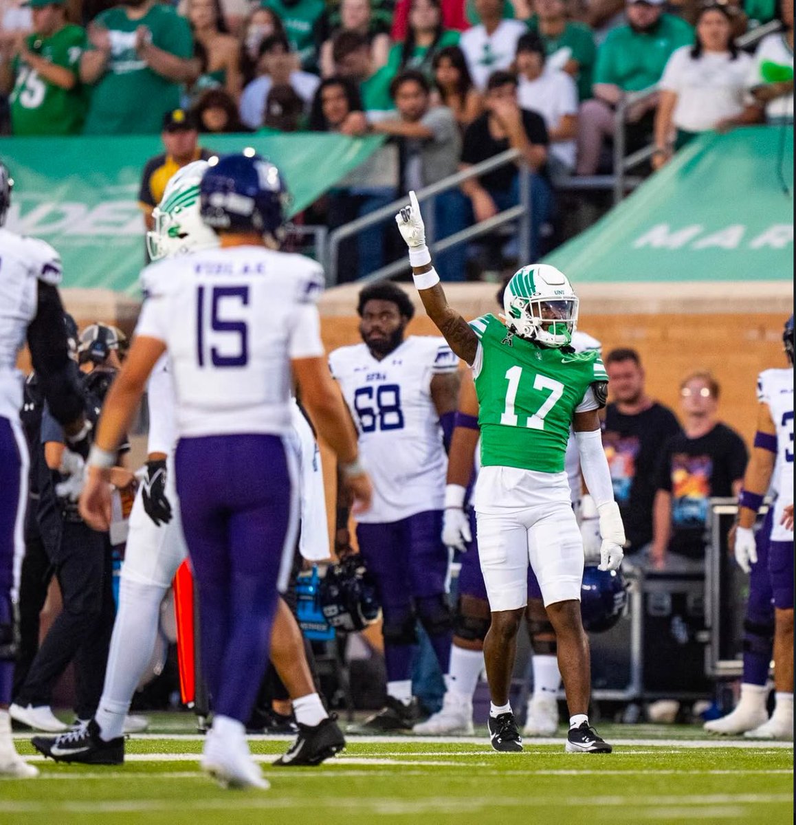 Rickey Giles (@rickeygiles13) on Twitter photo #AGTG🙏🏾 blessed and honored to receive an offer from University of North Texas <a href="/TrustMyEyesO/">⭕️FFERTUNITY</a> <a href="/MeanGreenFB/">UNT Football</a> <a href="/BillyEmbody/">Billy Embody</a> <a href="/Rivals/">Rivals</a> <a href="/MikeRoach247/">Mike Roach</a> <a href="/GPowersScout/">Greg Powers 🏟️</a> <a href="/coach_traylor/">Coach Traylor</a> <a href="/SOCGoldenBearFB/">SOC Football</a> #AGTG🙏🏾 blessed and honored to receive an offer from University of North Texas <a href="/TrustMyEyesO/">⭕️FFERTUNITY</a> <a href="/MeanGreenFB/">UNT Football</a> <a href="/BillyEmbody/">Billy Embody</a> <a href="/Rivals/">Rivals</a> <a href="/MikeRoach247/">Mike Roach</a> <a href="/GPowersScout/">Greg Powers 🏟️</a> <a href="/coach_traylor/">Coach Traylor</a> <a href="/SOCGoldenBearFB/">SOC Football</a>