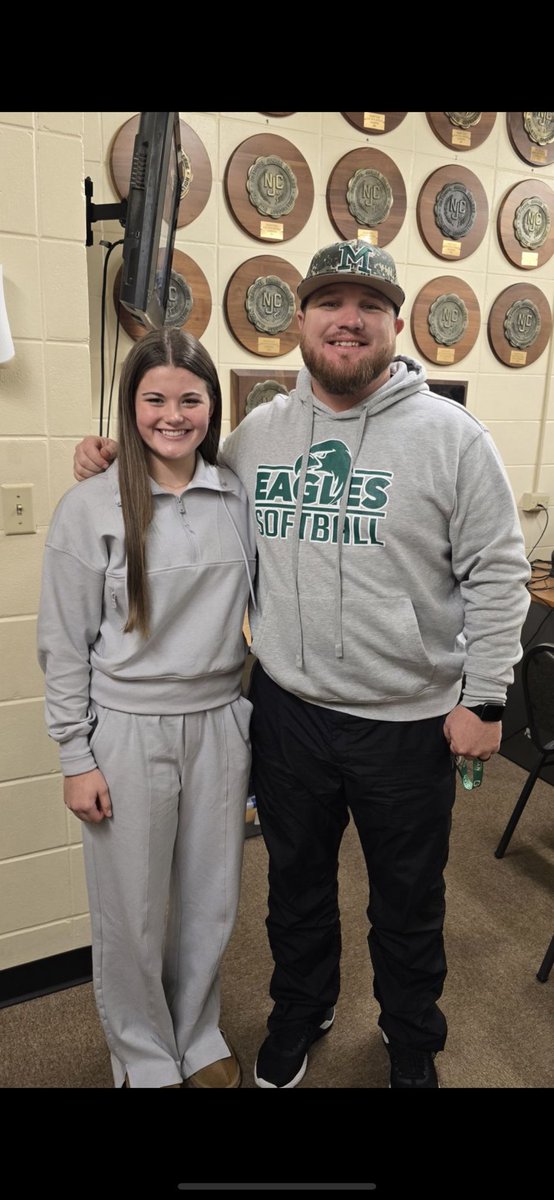 I enjoyed visiting with <a href="/MCCEaglesSB/">MCC Eagles Softball</a> yesterday and seeing the new facility!!