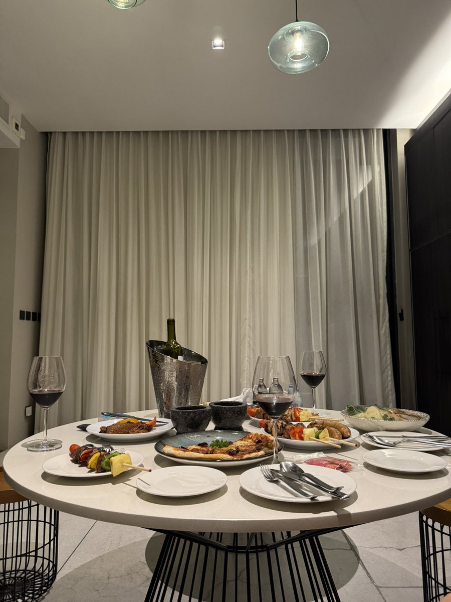 🍷🍷🍷จบไปอีกทริป กับสองสาว ขอบคุณน้อง ญเดี่ยวที่มาช่วยสร้างสีสัน ให้คู่เรา

#คู่ไม่แลก #คู่นนทบุรี