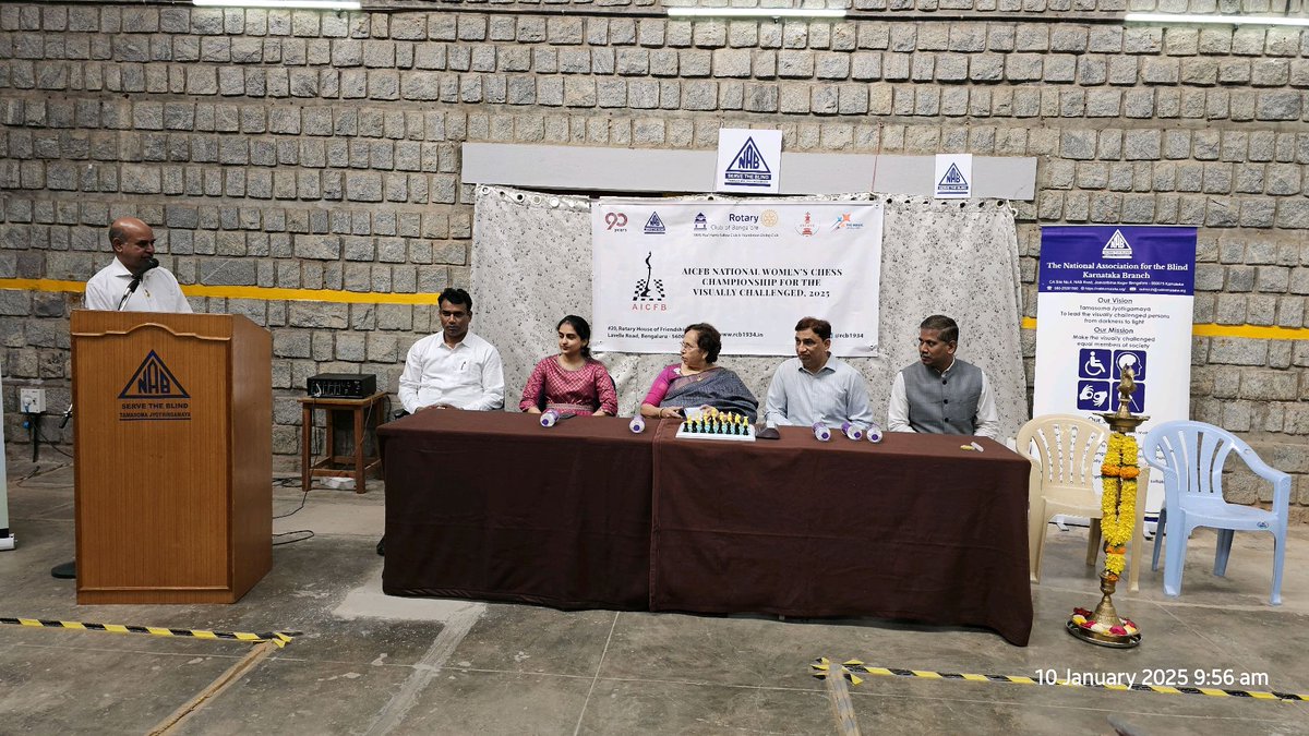 rcb1934's tweet photo. Chief Guest Isha Sharma addressing the gathering at the AICFB National Women's Chess Championship for the Visually Challenged 2025 at NAB-Karnataka

#blindchess #chess #womenschess #visuallychallenged #indiachess #chessindia #indiasport #sports #internationalchess #rotary @rotary https://t.co/52yXa1jp8r
