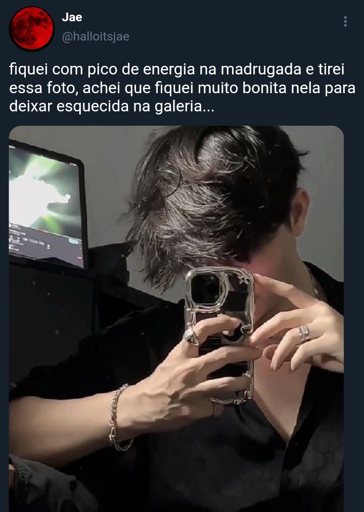 Pretty__lime's tweet image. —mini au #meljae/ #jaelissa onde ;
Melissa confunde as contas e acaba revelando o crush que tem em Jae

Se floppar eu apago e me finjo de sonsa