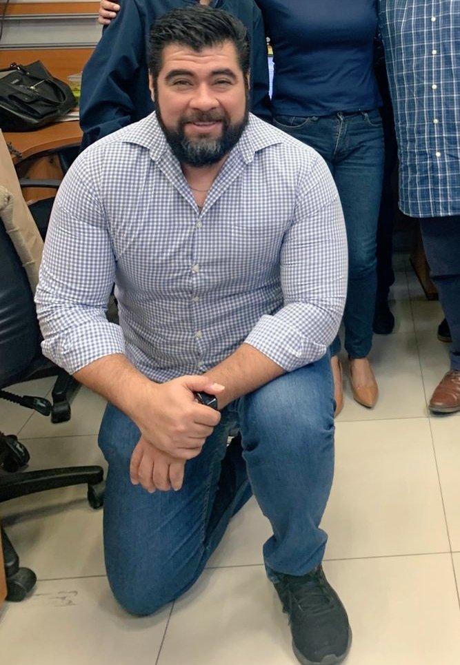 aquelbarboncito's tweet photo. Los estragos de diciembre... 

😅😫 https://t.co/fx6YKB4Acu