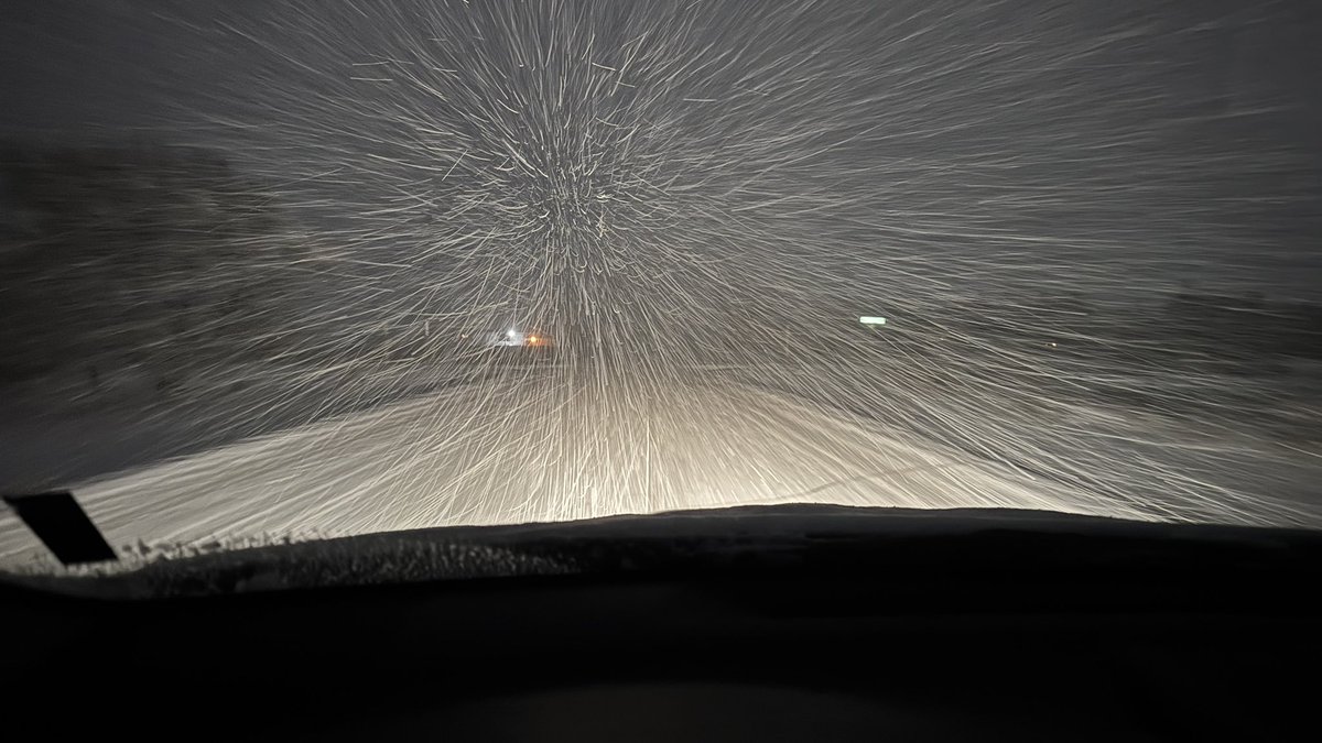 Bert5Adventures's tweet photo. Hyper-speed on my way home snowmageddon https://t.co/X78gXWECgM