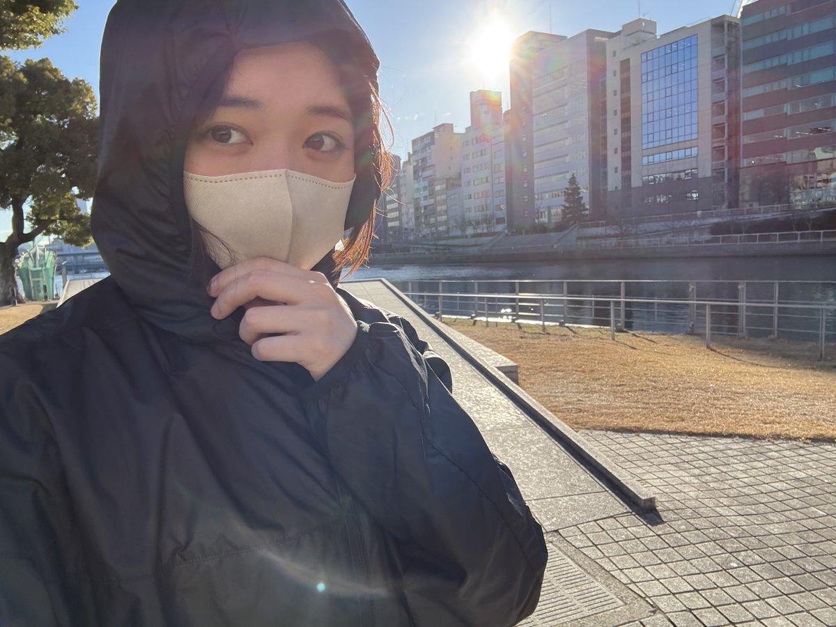 staff_sakurako's tweet photo. 舞台「桜の園」🌸
@SkyシアターMBS

29歳になりましたー🎂✨🎉
みなさんからのお祝いコメント、ありがとうございます🙇

本日も変わる事なく、アーニャをエネルギー全開で演じます👊

🌸29歳の朝🏃‍♀️💨💨🌸

#大原櫻子 https://t.co/e3ahSmnZHK
