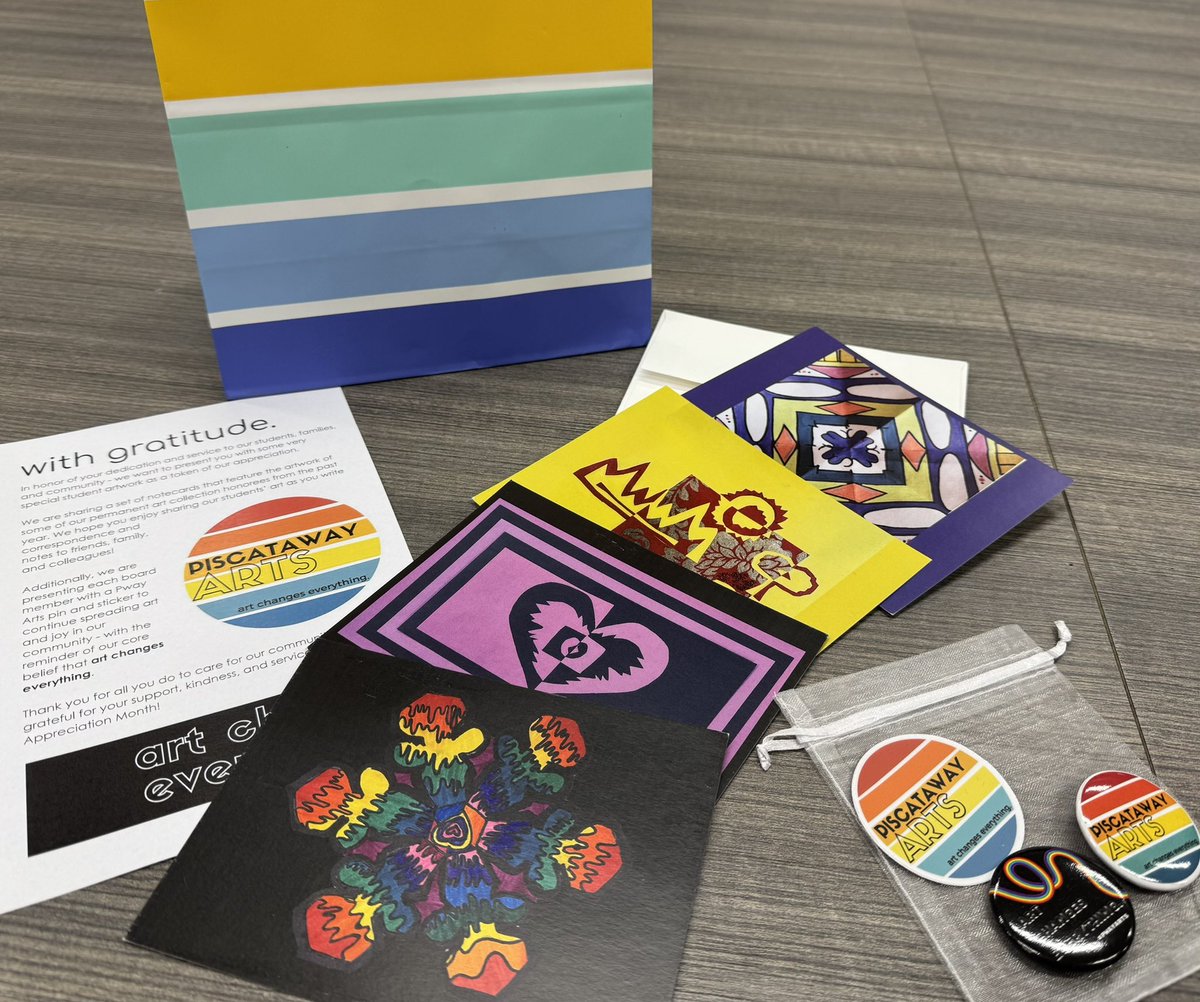 We were so proud to present our Board of Education Members with custom notecard sets featuring our student artists at tonight’s BOE meeting as we recognize our Board Members during Board Appreciation Month! We are so grateful for the amazing support of our BOE! #PwayArts