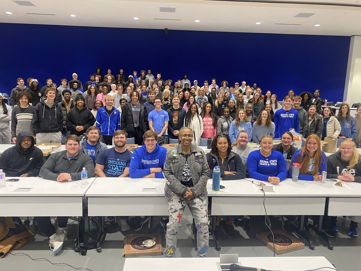 The One and Only Holli Hyche came and spoke to our team tonight. Her story was motivational and well spoken. She truly is an inspiration! #ProudToBeATree #SevenTimeNCAAChamp #SprintQueen #ISUTF
