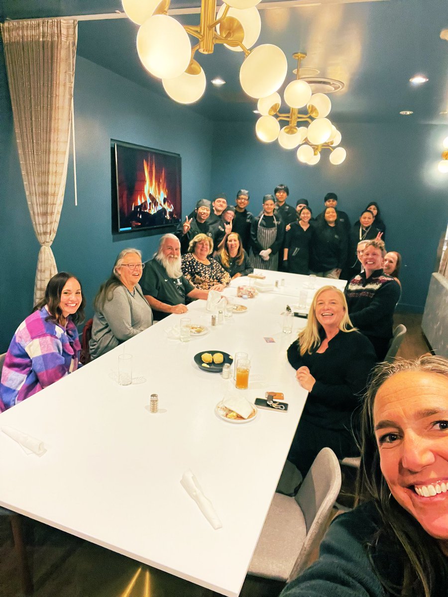 We had an amazing  experience dining at our very own <a href="/BGHS_DVUSD/">Barry Goldwater High</a> Avenue 27! 10/10- Highly Recommend